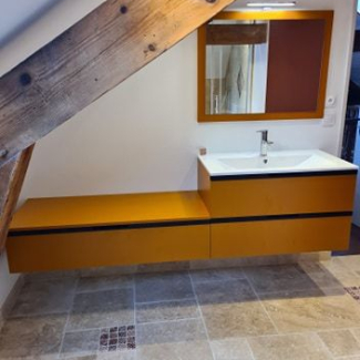 Salle de bain moderne bois