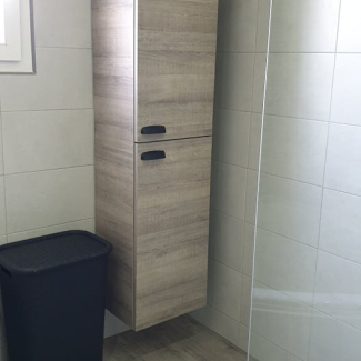 Salle de bain bois et noir