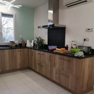 Cuisine en bois en L