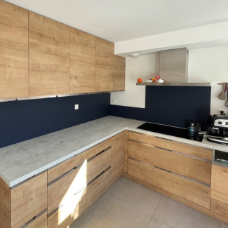 Cuisine en bois en L