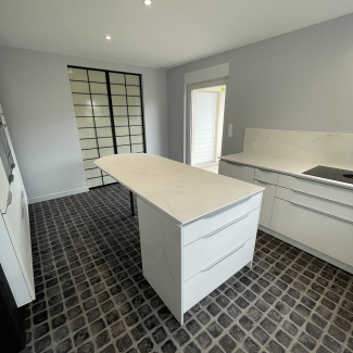 Cuisine blanche avec ilot