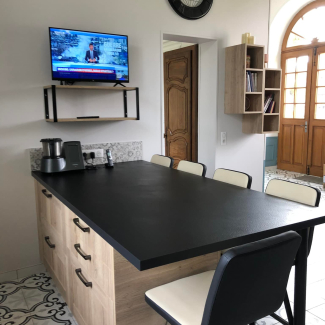 Cuisine noire et bois