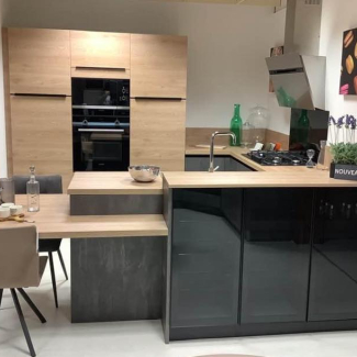 cuisine noir et bois