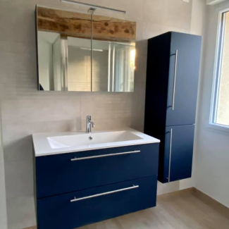 Cuisine bleue et blanche