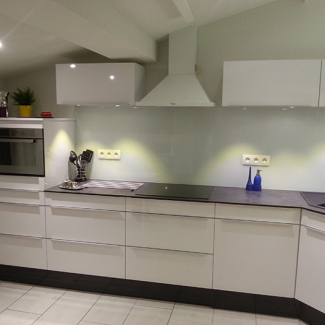 Cuisine sur mesure sous pente