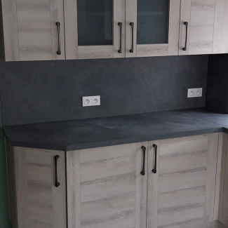 Cuisine grise et bois