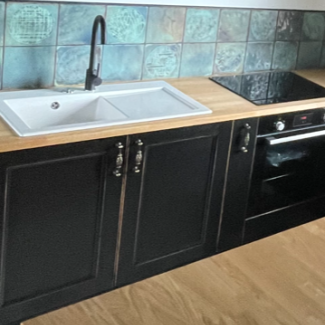 Cuisine noire et bois